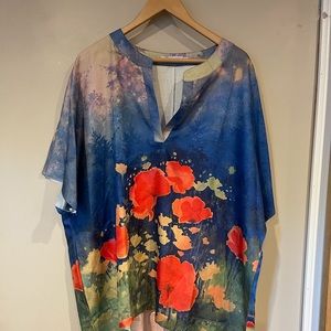 MISSLOOK Silky Hi Lo pullover Floral Top. NWT